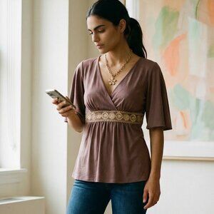 Pretty Maurices Women's Kimono Sleeve Brown Empire Waist Top w/Gold Details